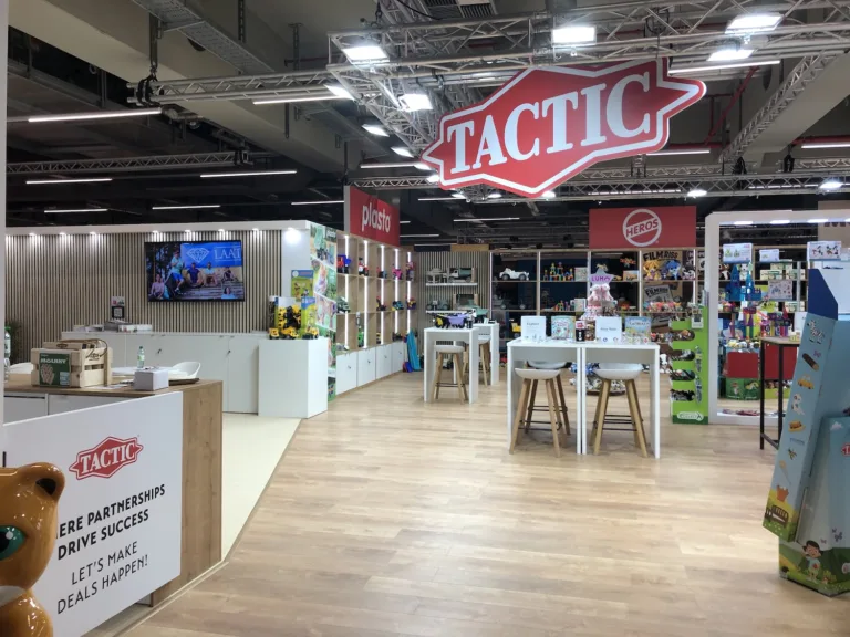 Standconstruction of Messeforum for Tactic Games